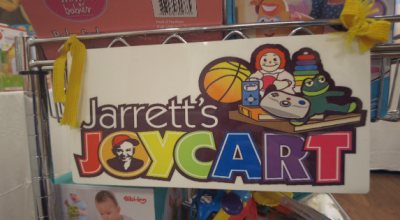 Jarrett's Joy Cart Holiday Store lets patients shop for Christmas